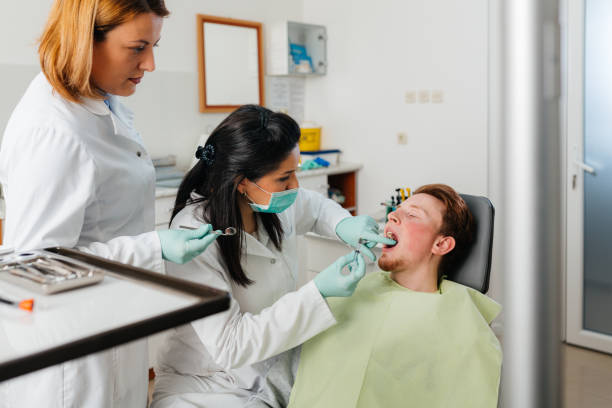 Best Emergency Treatment for Toothache in Papillion, NE